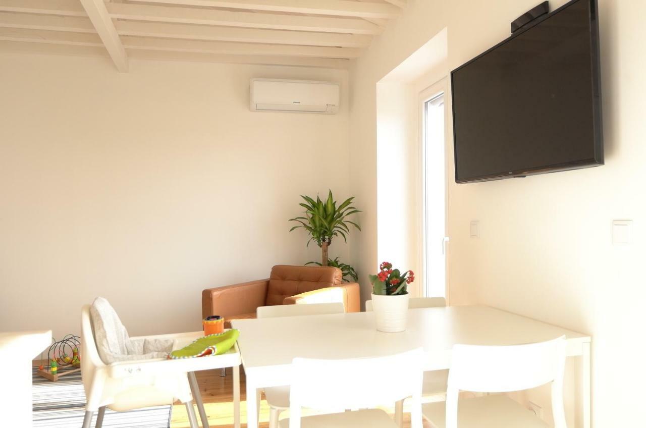 Ocean View Penthouse Lägenhet Paço de Arcos Exteriör bild